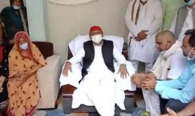 ( जौनपुर)/पूर्व मुख्यमंत्री अखिलेश यादव ने दिया श्रद्धांजलि....