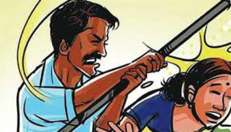 पुरानी रंजिश को लेकर सास-बहू को किया घायल