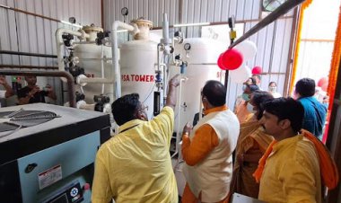 जौनपुर/महिला अस्पताल में आक्सीजन प्लांट का उद्घाटन ,दिनेश चौधरी