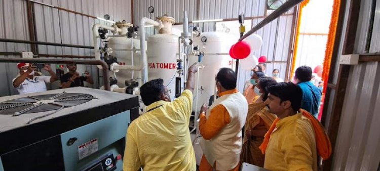 जौनपुर/महिला अस्पताल में आक्सीजन प्लांट का उद्घाटन ,दिनेश चौधरी