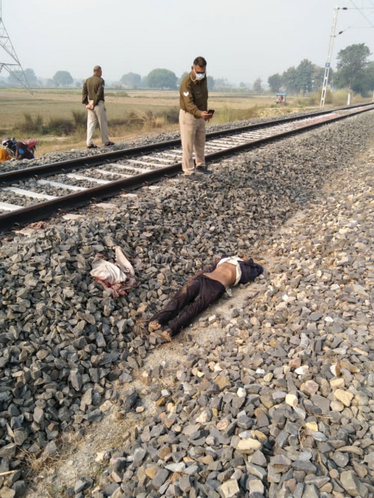 जौनपुर/ चंदवक थाना क्षेत्र के मडा़र गांव के करीब सुबह पांच बजे ट्रेन के चपेट में आने से ब्यक्ति की मौत