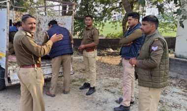 पेड़ में महिला का शव बंधा देख गांव में फैली सनसनी