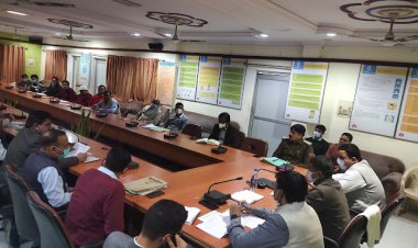 चुनाव की तैयारी पूर्ण कर ली जाय , जिला निर्वाचन अधिकारी