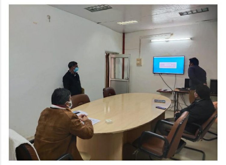 जौनपुर /निर्वाचन में कुल 23159 कर्मिकों की ड्यूटी ,मनीष कुमार वर्मा