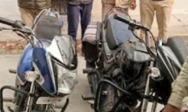 पुलिस ने दो वाहन चोरों को किया गिरफ्तार,तमंचा व कारतूस बरामद