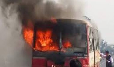 चलती रोडवेज बस में शार्ट सर्किट से लगी आग