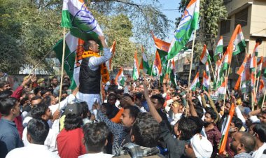 नदीम जावेद तथा उनके 300 समर्थकों पर मुकदमा दर्ज