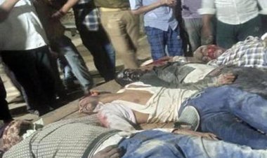 मशीनअनियंत्रित होकर  पलटने से तीन श्रमिक समेत चार लोगों की मौत,1 घायल