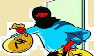 बदमाशों ने आभूषण से भरा बैग छीनकर हुए फरार