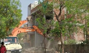 माफियाओ व अपराधियों पर बाबा का बुलडोजर रुकने का नही ले रहा नाम