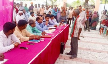 कुछमुछ गांव में जन चौपाल कार्यक्रम का आयोजन ,सरकारी योजनाओं का लाभ लेने के लिए किया गया जागरूक