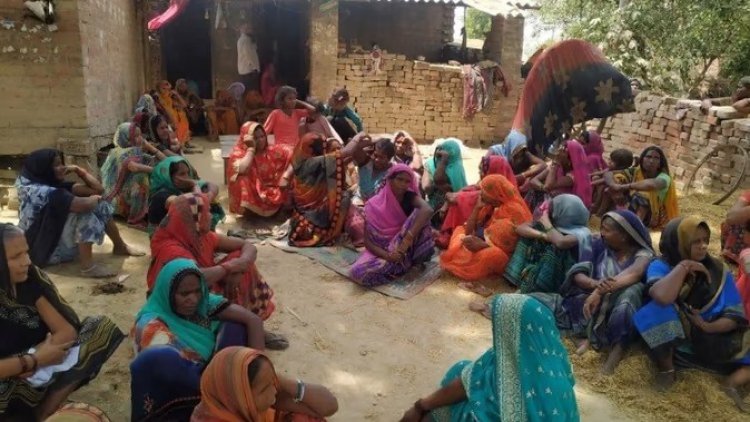 मोबाइल चोरी के आरोप में मजदूर को  पिटा , मौत