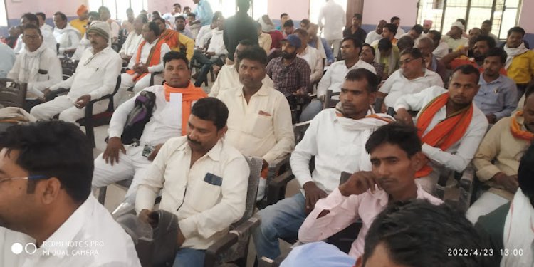 करंजाकला विकासखंड में क्षेत्र पंचायत की बैठक में 13 करोड़ का बजट पास