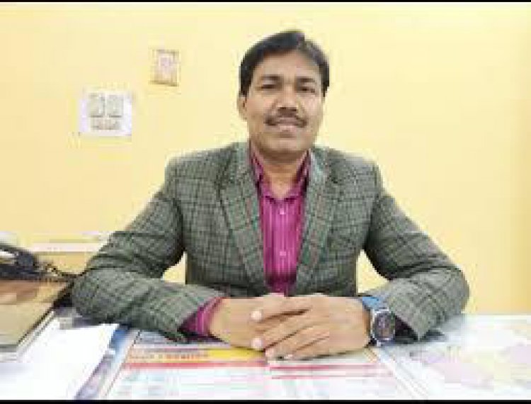 शाहगंज में पकड़ी गई 20 लाख रूपये की स्टांप चोरी,अपर जिलाधिकारी  वित्त एवं राजस्व