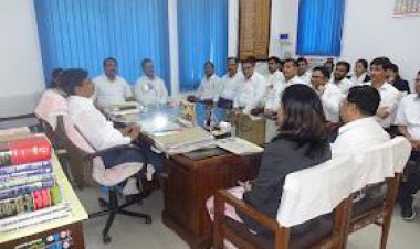 जिला जज ने न्यायिक अधिकारियों के साथ लोक अदालत की तैयारी बैठक 14 मई को लगेगी राष्ट्रीय लोक अदालत