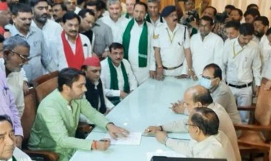 जयंत चौधरी ने राज्यसभा के लिए किया नामांकन, अखिलेश यादव भी मौजूद