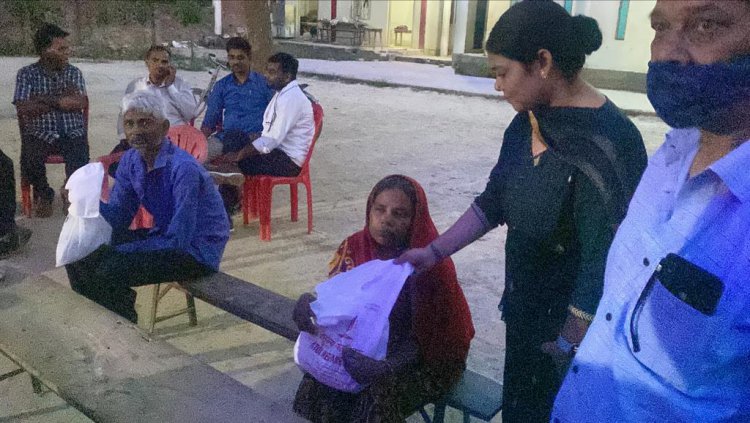 मालती देवी संस्थान में टीबी रोगियों को वितरण की गई पौष्टिक आहार