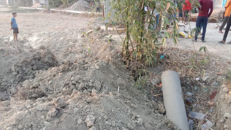 पराहित में चला बाबा का बुलडोजर...