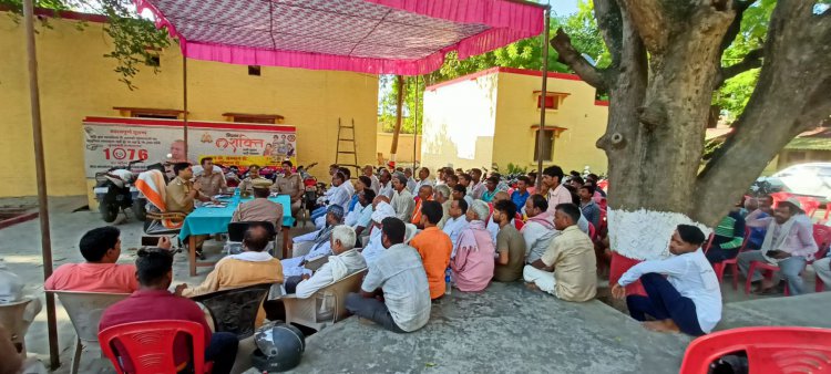 थाना चंदवकपरिसर में बकरीद पर्व को लेकर पीस कमेटी की बुलाई गई बैठक.......