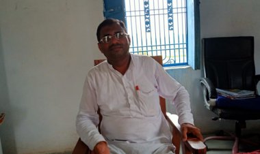 नगरपंचायत गौराबादशाहपुर में दबंगो से विद्यालय परिवार परेशान-