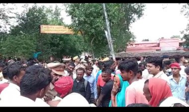 पैसे कमाने के लालच मे चिकित्सक ने प्रसूता महिला की लेली जान.परिजनो ने किया चक्काजाम व डाक्टरों पर लगाये गम्भीर आरोप