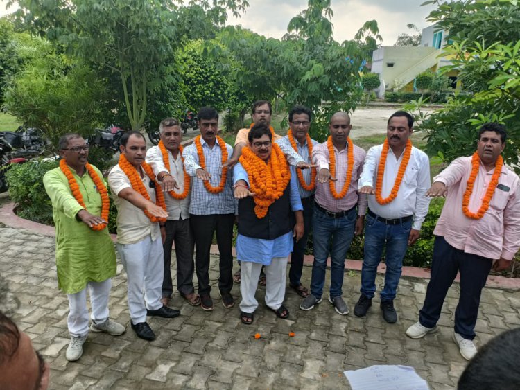 संजय सिंह अध्यक्ष और सत्येंद्र कुमार महामंत्री चुने गए