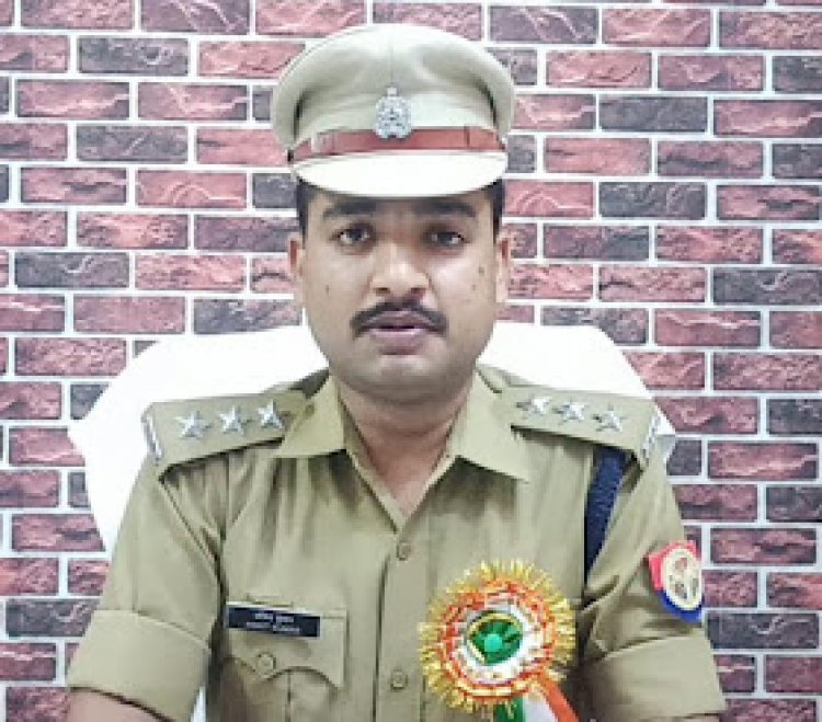 डिप्टी एसपी शाहगंज का लखनऊ तबादला