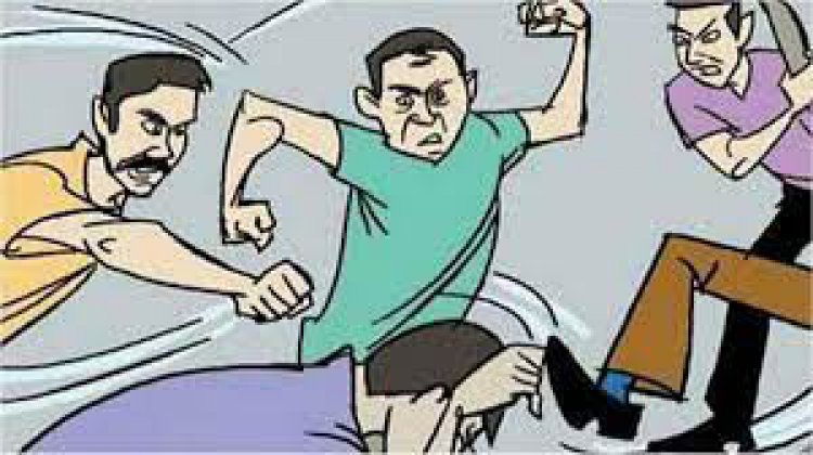 भाभी के नाजायज संबंधो को लेकेर आशिक ने देवर कि जमकर कर दी पिटाई, मोबाइल व 40,230 रु.छीने