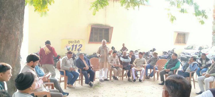 जौनपुर कलेक्ट्री स्थित पत्रकार भवन में आज यूपी वर्किंग जर्नलिस्ट यूनियन की बैठक सम्पन्न