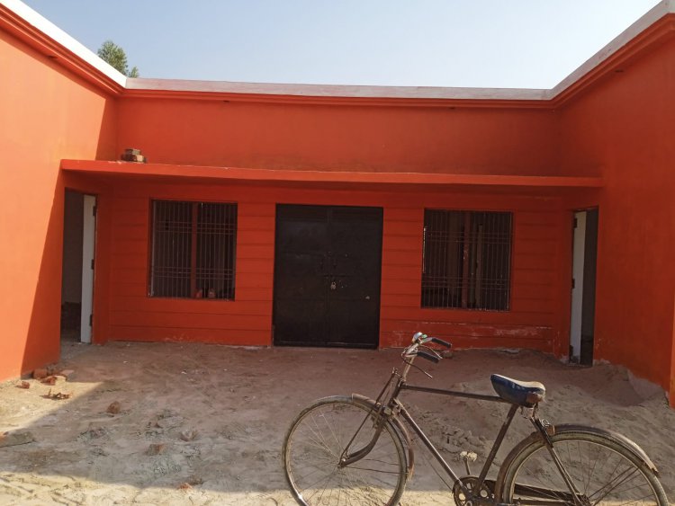 मुगरा बादशाहपुर ने पंचायत भवन में निरिक्षण के दौरान बीडियो ने क्यों जताई नाराजगी