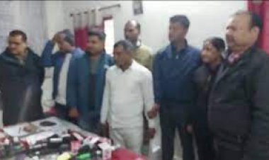 पकड़ा गया पीडब्ल्यूडी विभाग का घूसखोर कर्मचारी