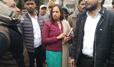 श्रम विभाग के अधिकारियों के दौरे से बाजार में मचा हड़कंप