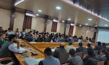 विकास भवन के सभागार में जिला स्वास्थ्य समिति की बैठक हुई संम्पन्न