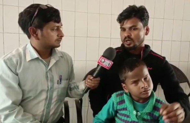 पिता अपने दिव्यांग सन्तानो को लेकर खा रहा दर-दर ठोकरे, नही मिल रहा कोई सहारा