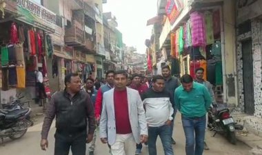 मछली शहर नगर पंचायत द्वारा गाजे-बाजे के साथ नगर में निकाली जन जागरूकता की  रैली