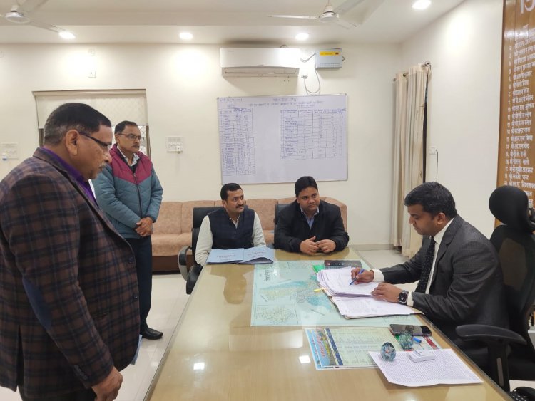 कम्प्यूटरीकरण योजनावद्ध ढंग से कराने की कार्यवाही, अधिकारियों के दिशा निर्देशन