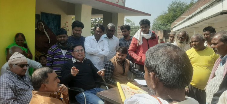 गांव में चल रहे चकबंदी के कार्य को लेकर दूसरी मीटिंग हुई संपन्न