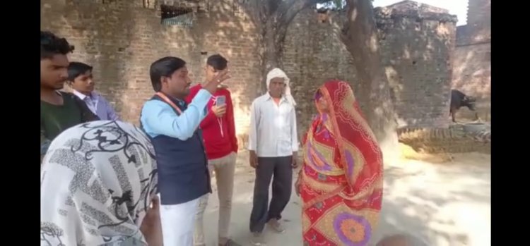 आदेश के बिपरीत, खड़ी फसल में करवा रहे चकरोड निर्माण