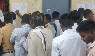 क्या गरीब होना गुनाह है, सभा, रैली, धरने, में शोभा बढ़ाने के लिए, क्या हैं  गरीब?