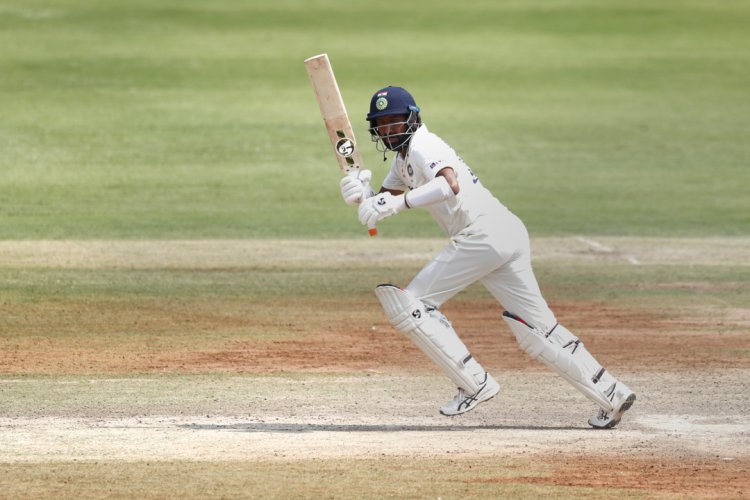 चौरहट क्रिकेट प्रतियोगिता के दसवें दिन तीन मैचों में देवरिया की टीम बनीं विजेता