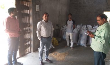 राजकीय गेहूं क्रय केंद्र सिकरारा का निरीक्षण, अनुज कुमार झा
