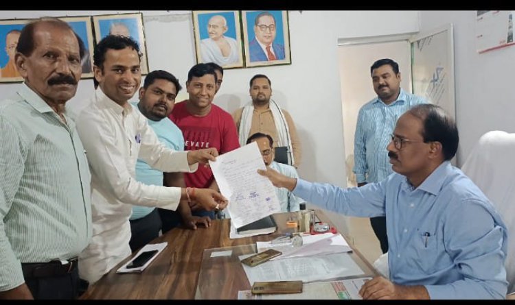 नगर पंचायत मछलीशहर के सभासदों ने किया शपथ ग्रहण..