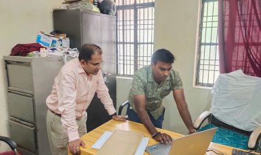 डीएम ने किया स्वास्थ्य केन्द्र मुफ्तीगंज का औचक निरीक्षण