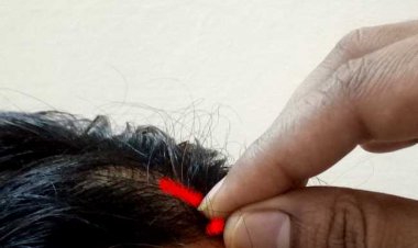 युवक ने भरे समाज में लोगों के सामने भरी मांग