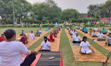 लोहिया पार्क में हुआ योगाभ्यास