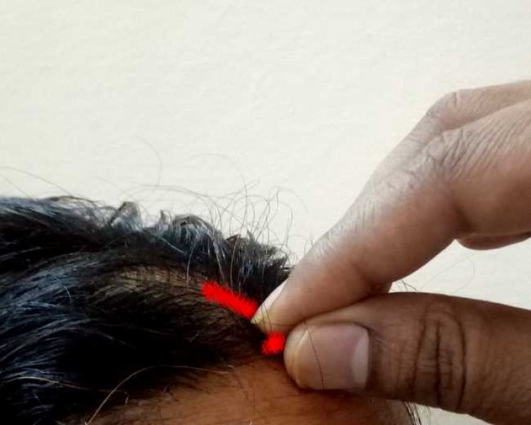 युवक ने भरे समाज में लोगों के सामने भरी मांग