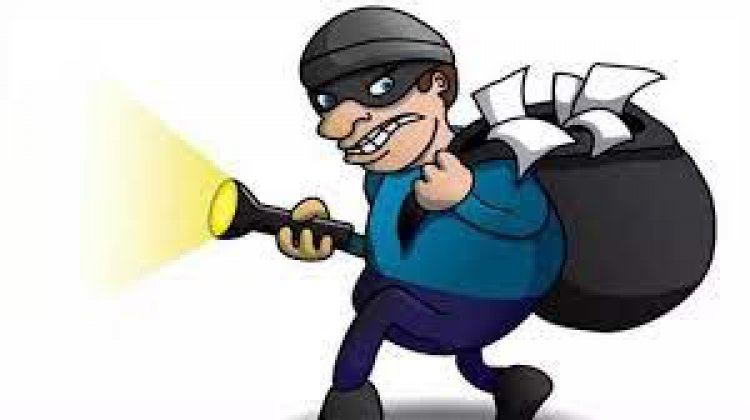 बरैछाबीर धाम मे दर्शनार्थी महिला की चैन गायब