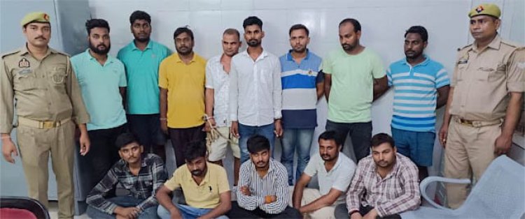 वीडीओ परीक्षा में नकल कराने की योजना बनाते 12 लोग से अधिक गिरफ्तार