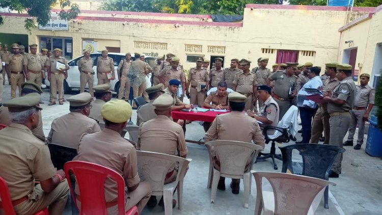 जौनपुर,  डाक्टर अजय पाल शर्मा द्वारा चंन्दवक थाना का किया गया औचकनिरक्षण.