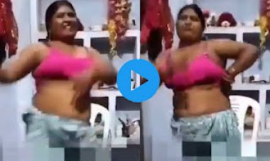 फॉलोअर्स बढ़ाने के लिए शिक्षिका ने खुद की बनाई अश्लील वीडियो